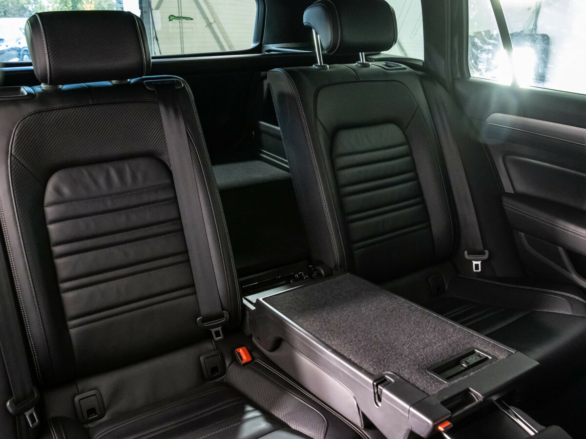 Volkswagen Passat 2018 года с пробегом. Фото: #26