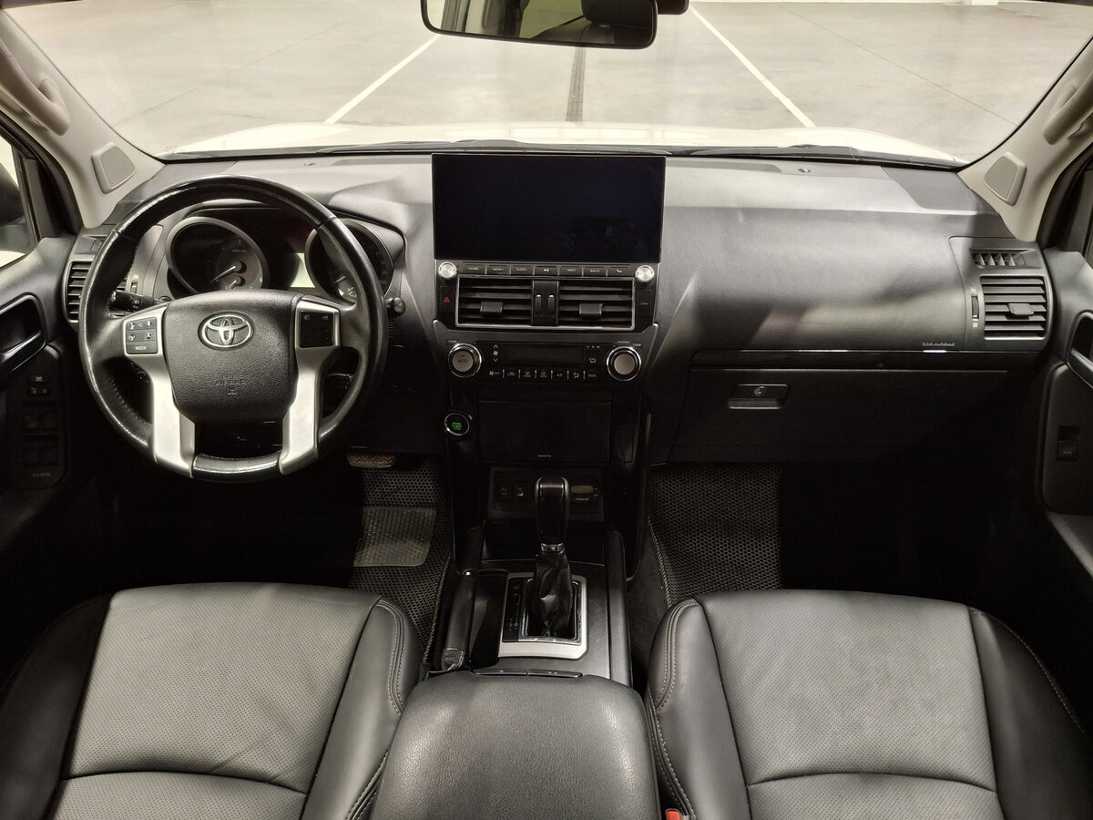 Toyota Land Cruiser Prado 2014 года с пробегом. Фото: #10