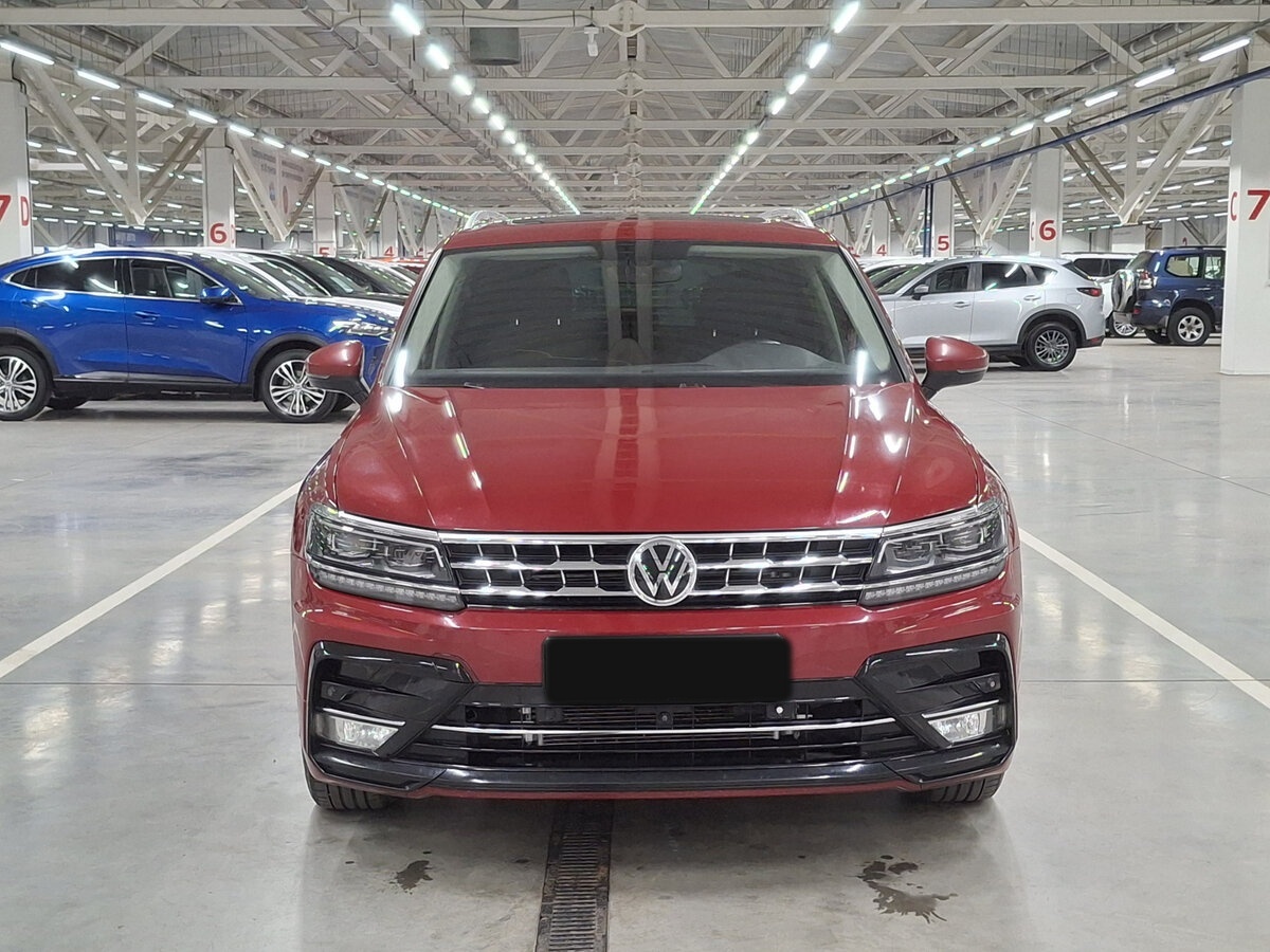 Volkswagen Tiguan 2018 года с пробегом. Фото: #1