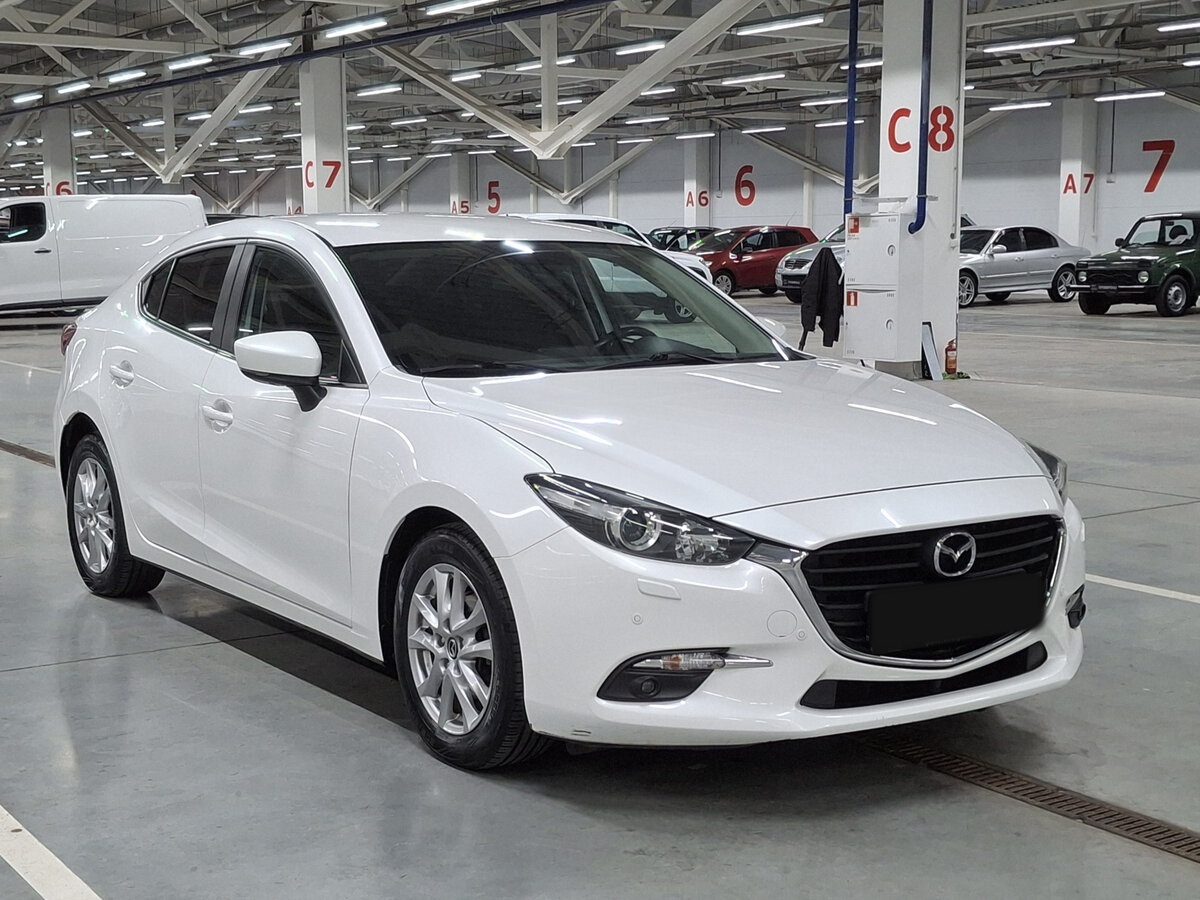 Mazda 3 2018 года с пробегом. Фото: #2