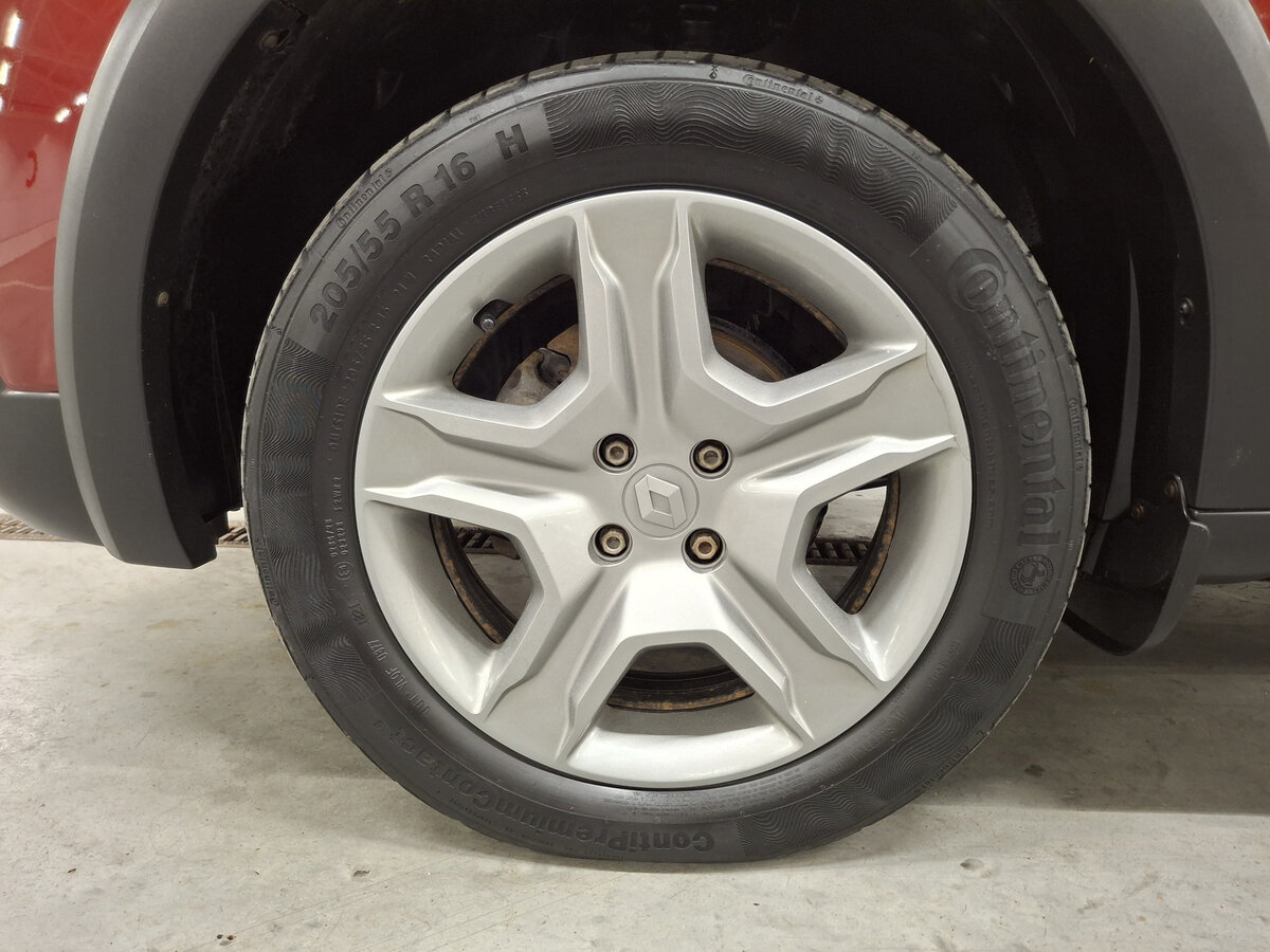 Renault Sandero 2021 года с пробегом. Фото: #17