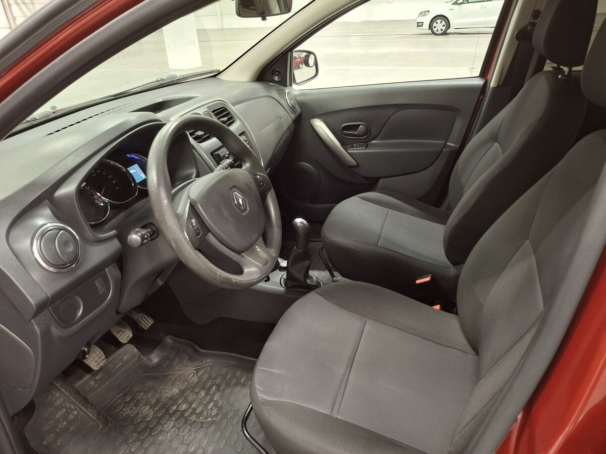 Renault Sandero 2017 года с пробегом. Фото: #15