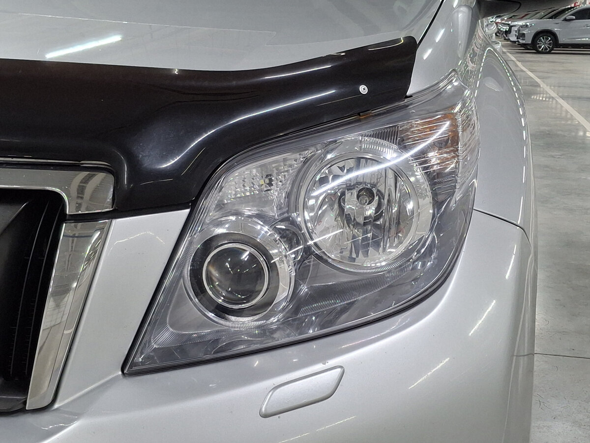 Toyota Land Cruiser Prado 2012 года с пробегом. Фото: #16