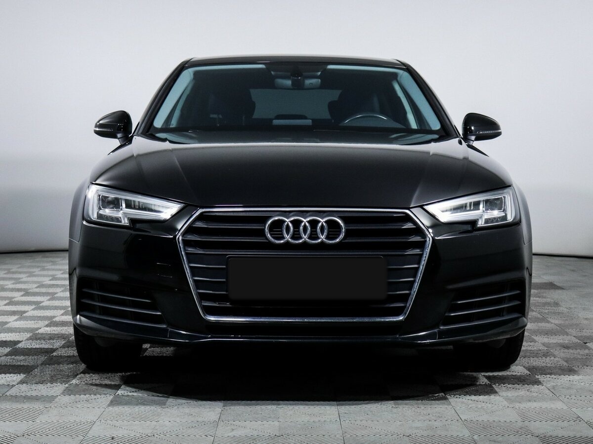 Audi A4 2019 года с пробегом. Фото: #1