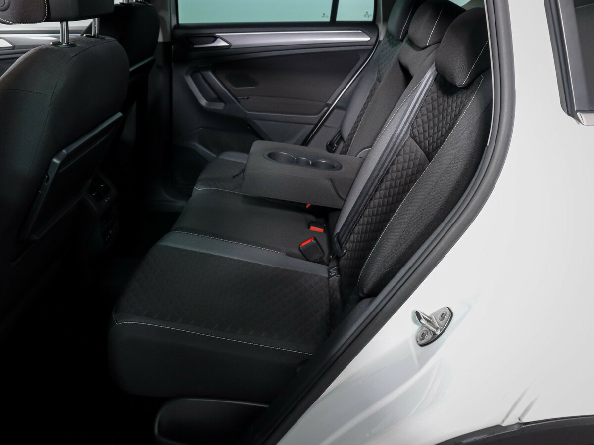 Volkswagen Tiguan 2018 года с пробегом. Фото: #9