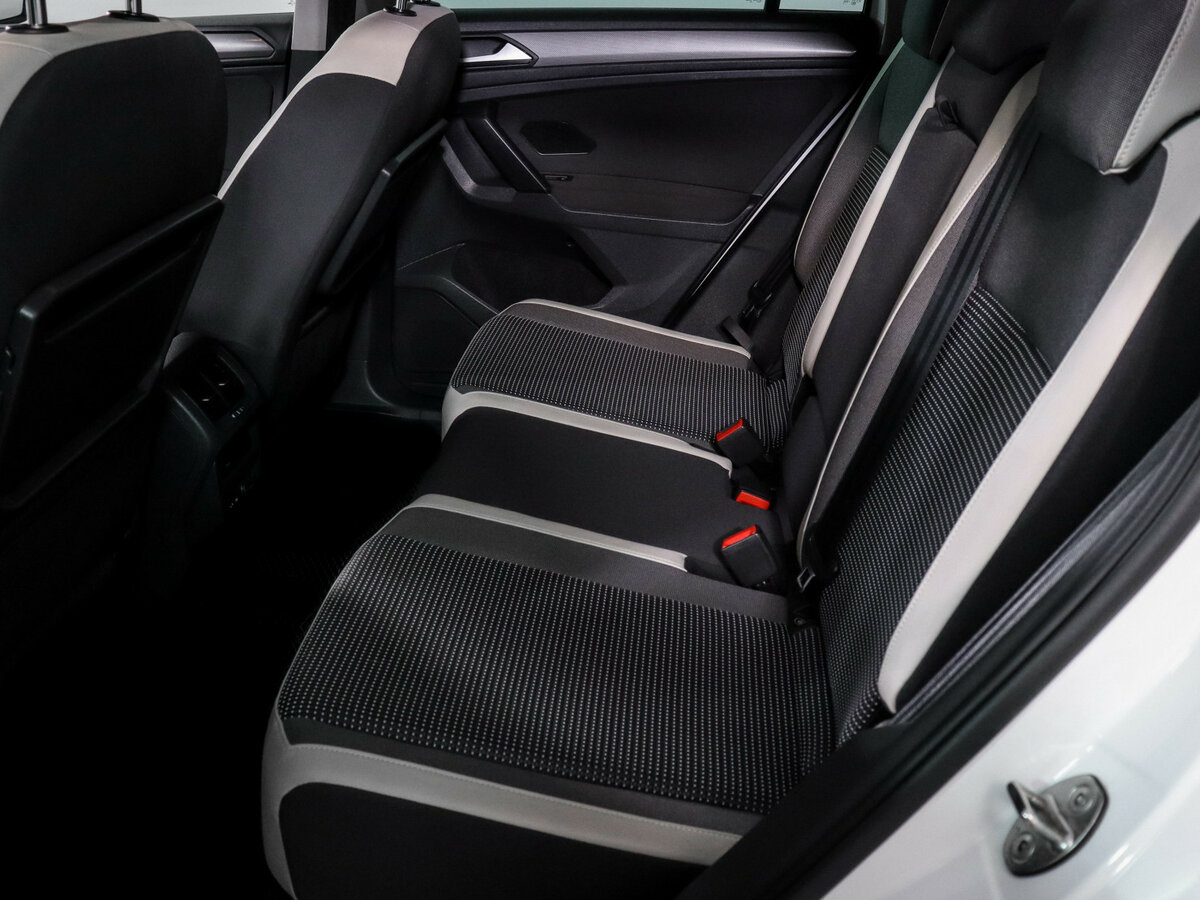 Volkswagen Tiguan 2020 года с пробегом. Фото: #7