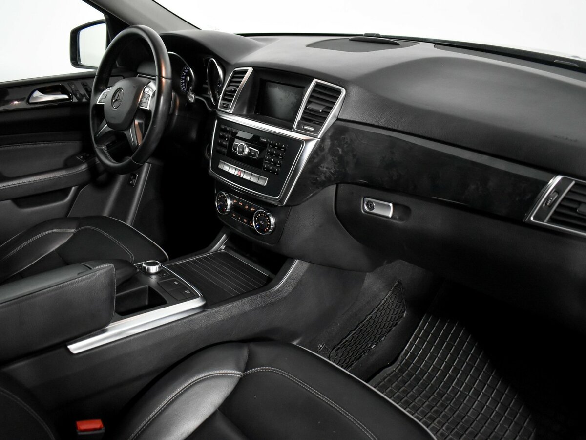 Mercedes-Benz M-Класс 2013 года с пробегом. Фото: #10