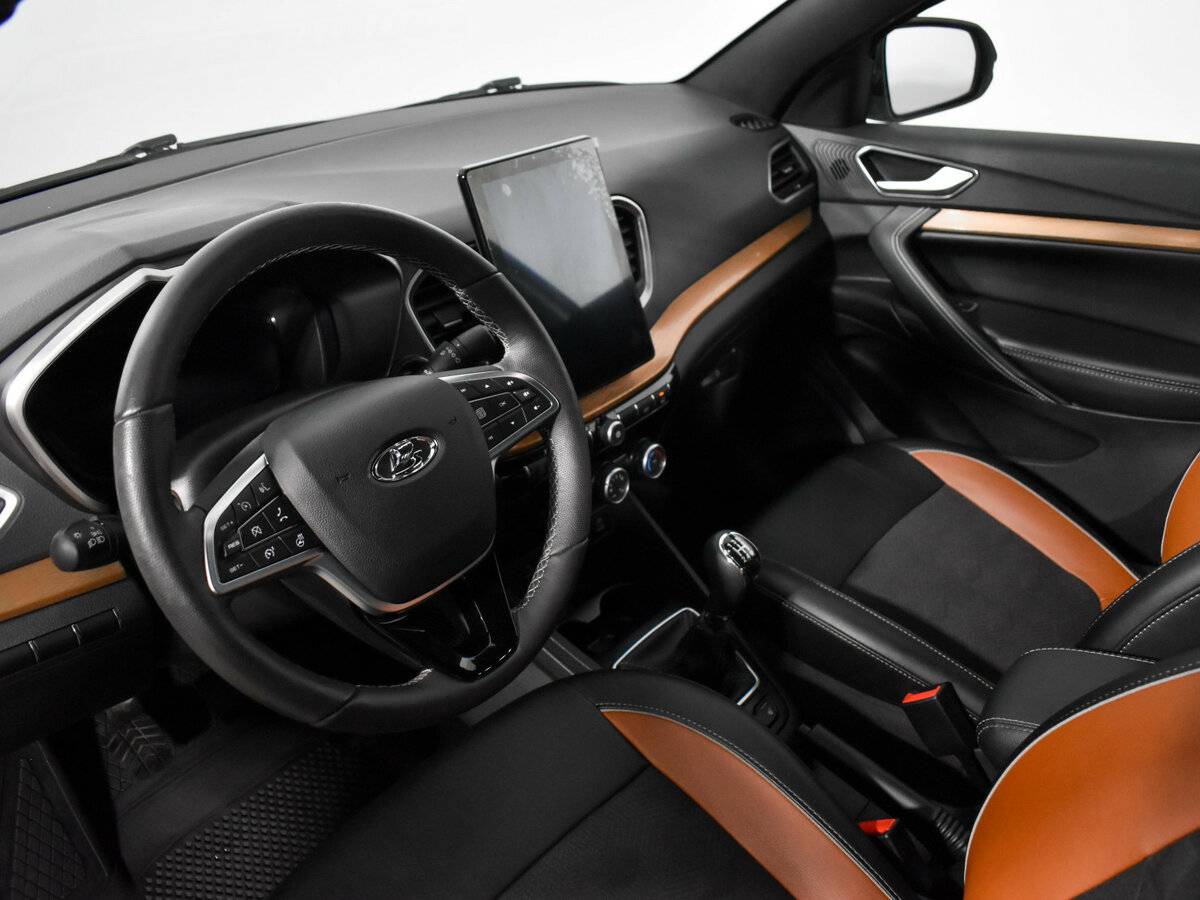 Lada (ВАЗ) Vesta 2023 года с пробегом. Фото: #8