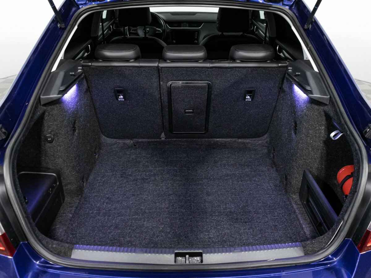 Skoda Octavia 2019 года с пробегом. Фото: #18