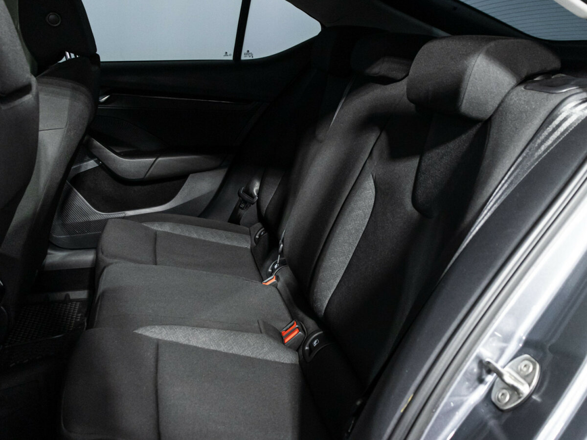 Skoda Octavia 2021 года с пробегом. Фото: #9