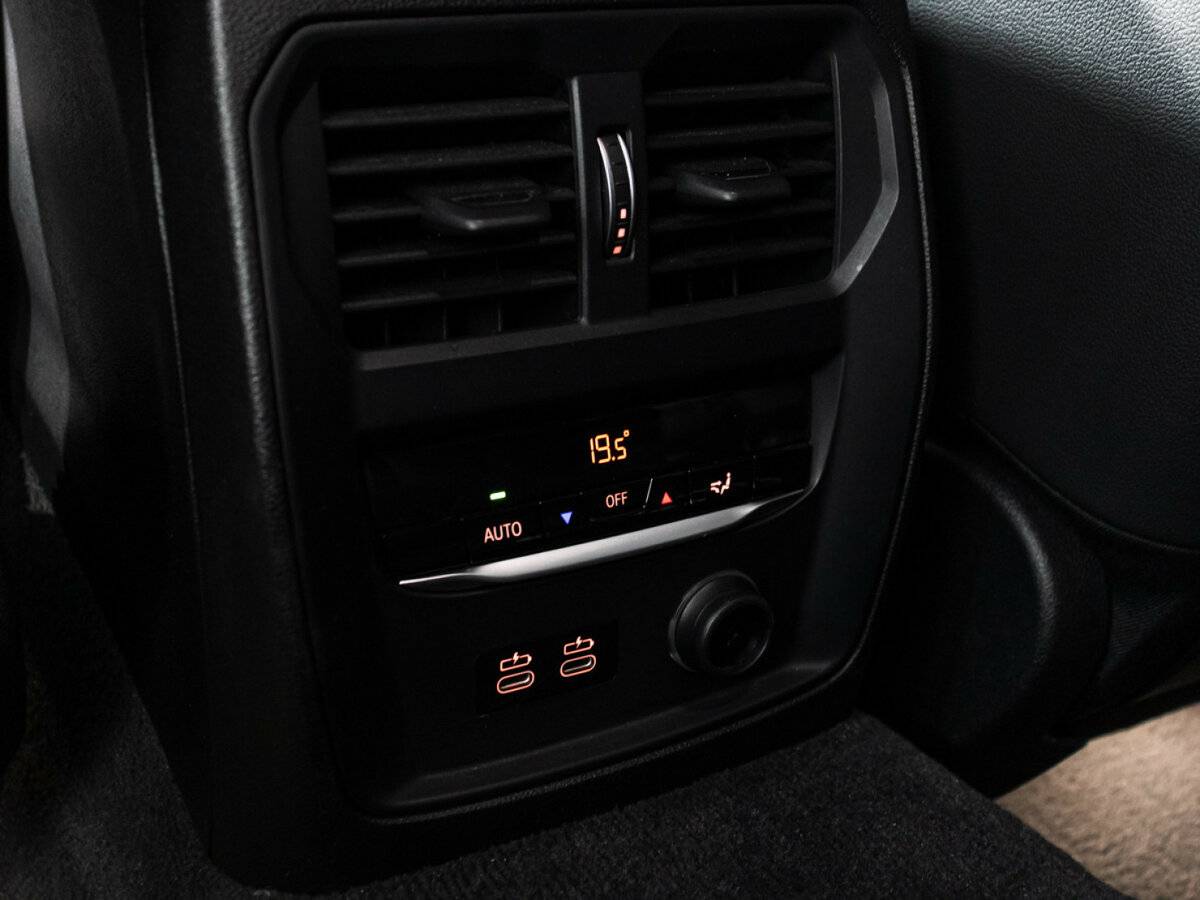 BMW 3 серии 2020 года с пробегом. Фото: #19