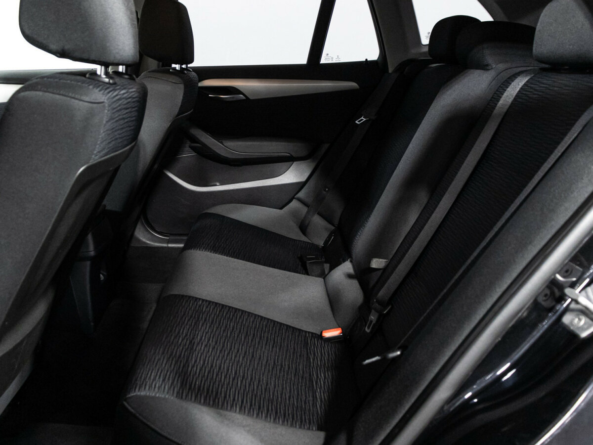 BMW X1 2014 года с пробегом. Фото: #9