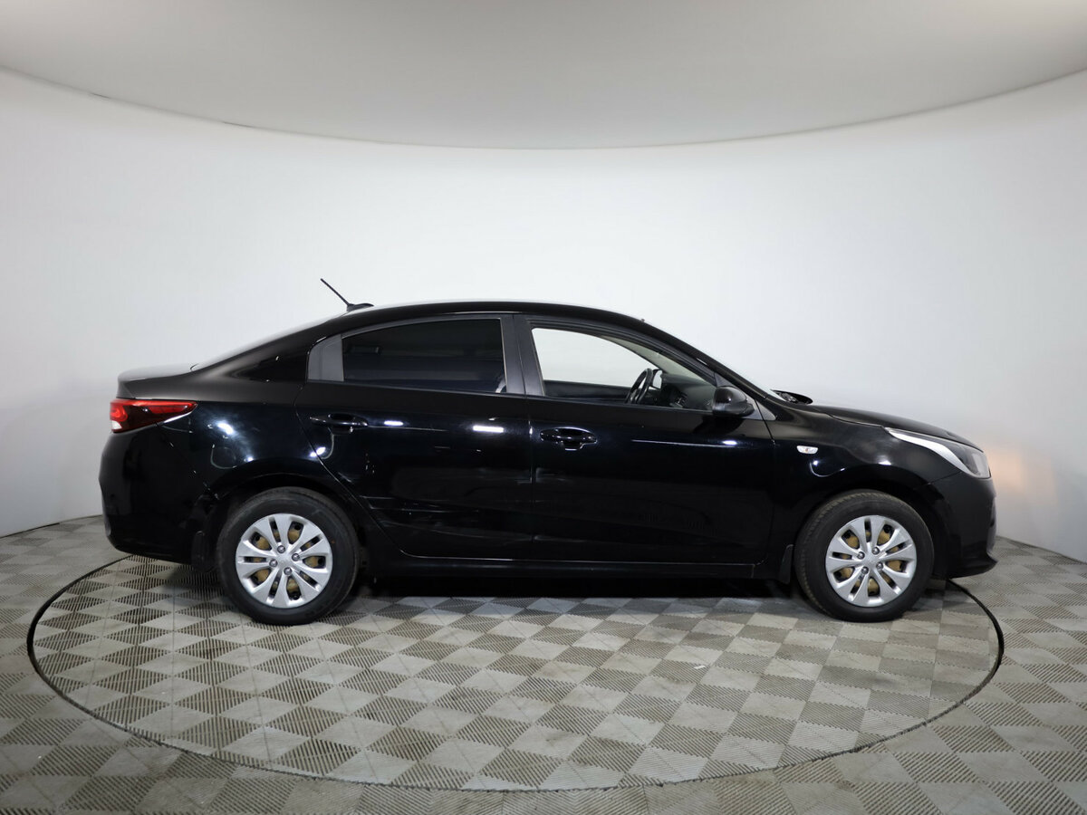 Kia Rio 2017 года с пробегом. Фото: #3