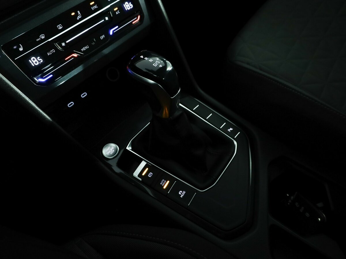 Volkswagen Tiguan 2021 года с пробегом. Фото: #21