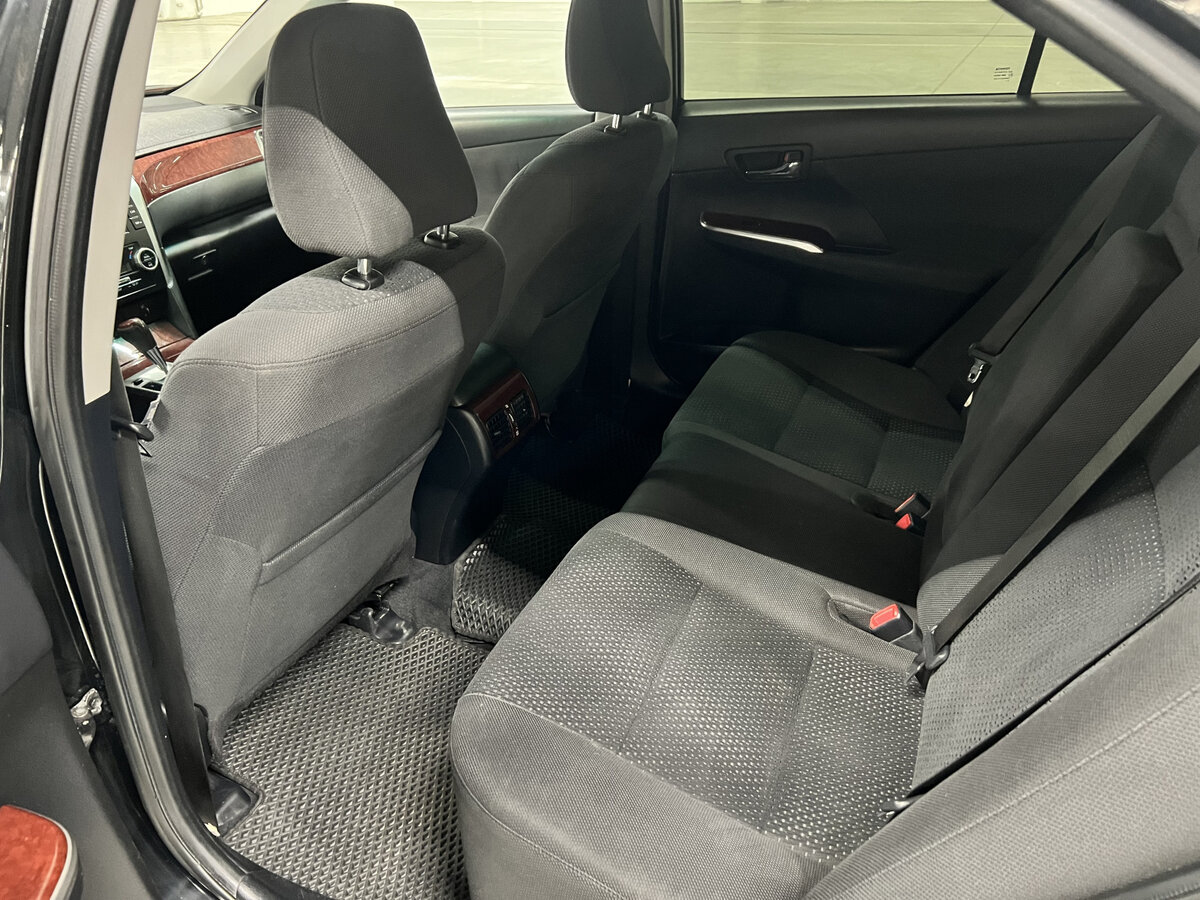 Toyota Camry 2013 года с пробегом. Фото: #11