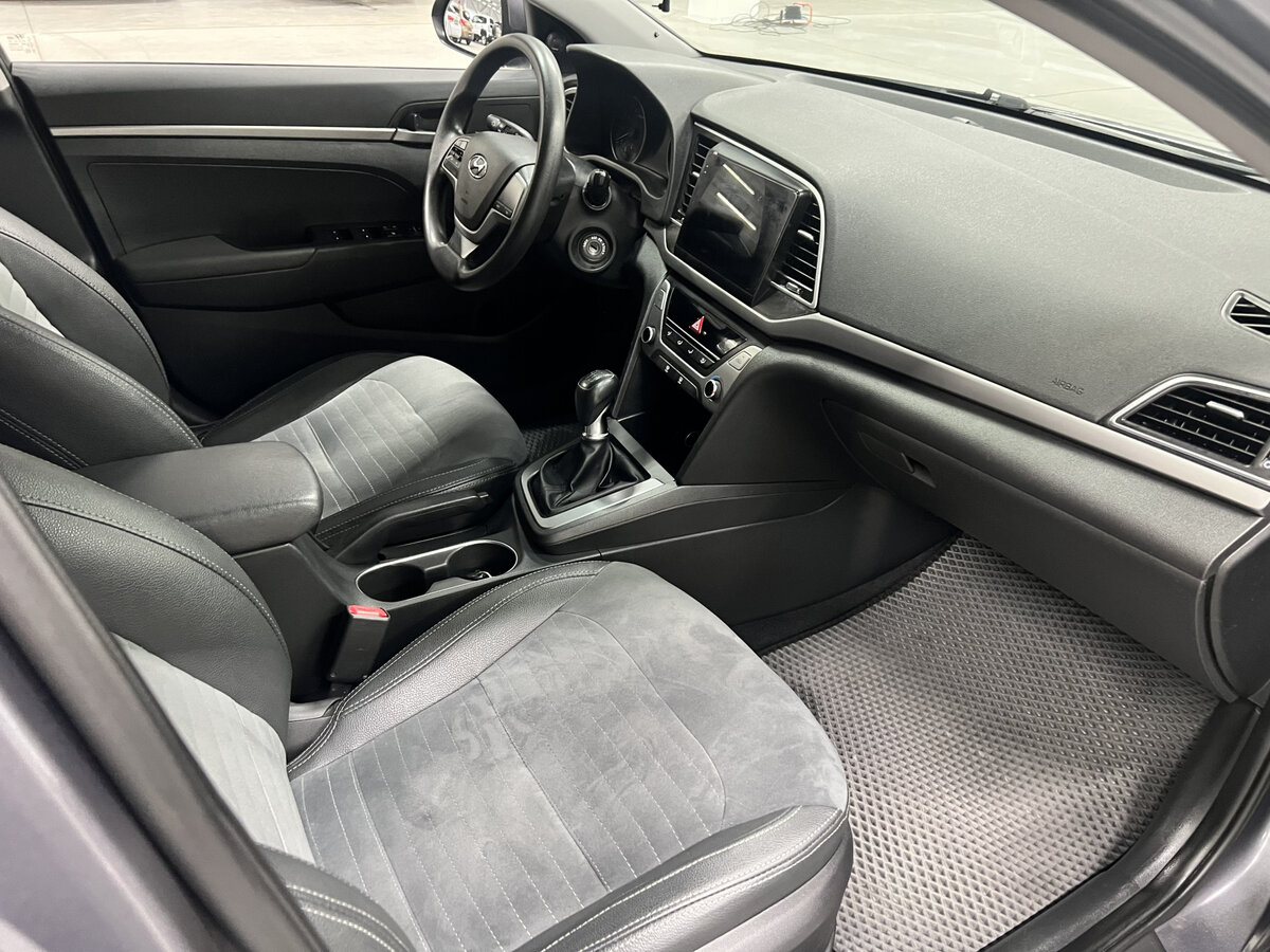 Hyundai Elantra 2016 года с пробегом. Фото: #10