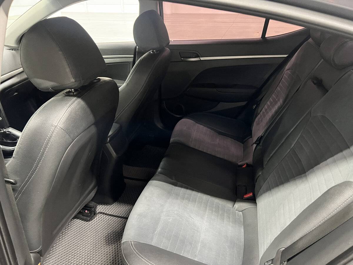 Hyundai Elantra 2016 года с пробегом. Фото: #11