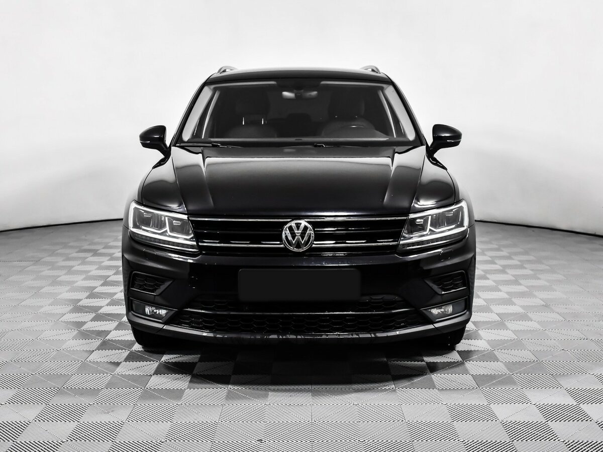 Volkswagen Tiguan 2017 года с пробегом. Фото: #1
