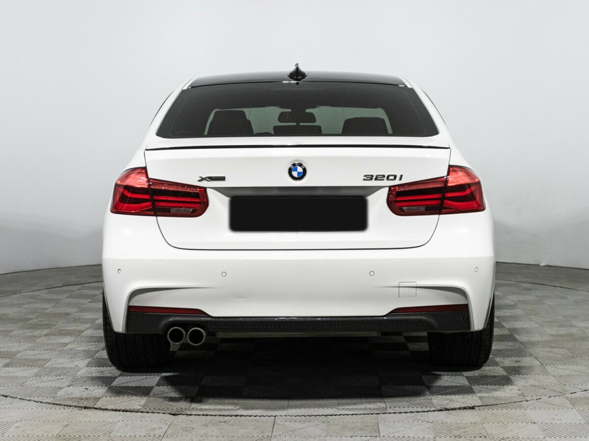 BMW 3 серии 2017 года с пробегом. Фото: #5