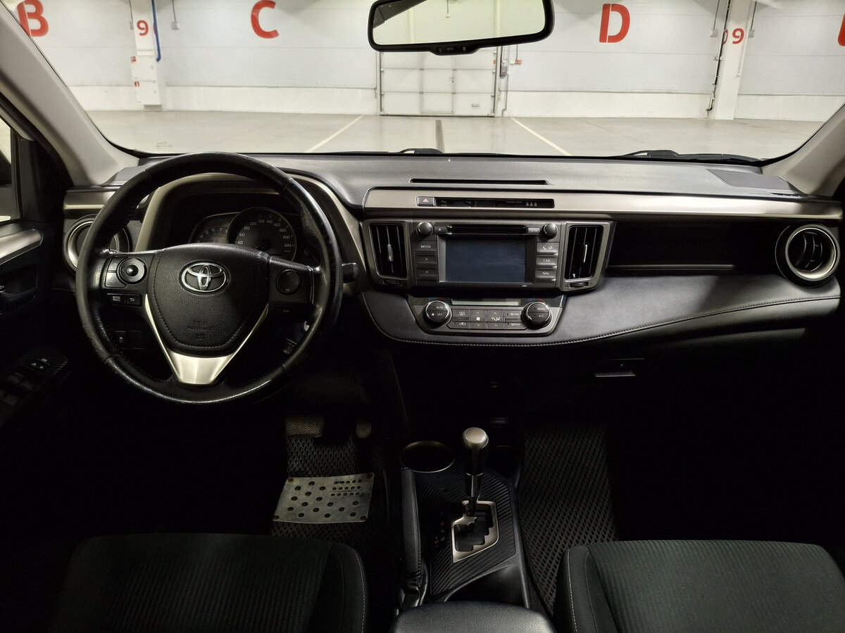 Toyota RAV4 2014 года с пробегом. Фото: #13