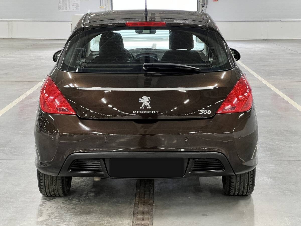 Peugeot 308 2012 года с пробегом. Фото: #5