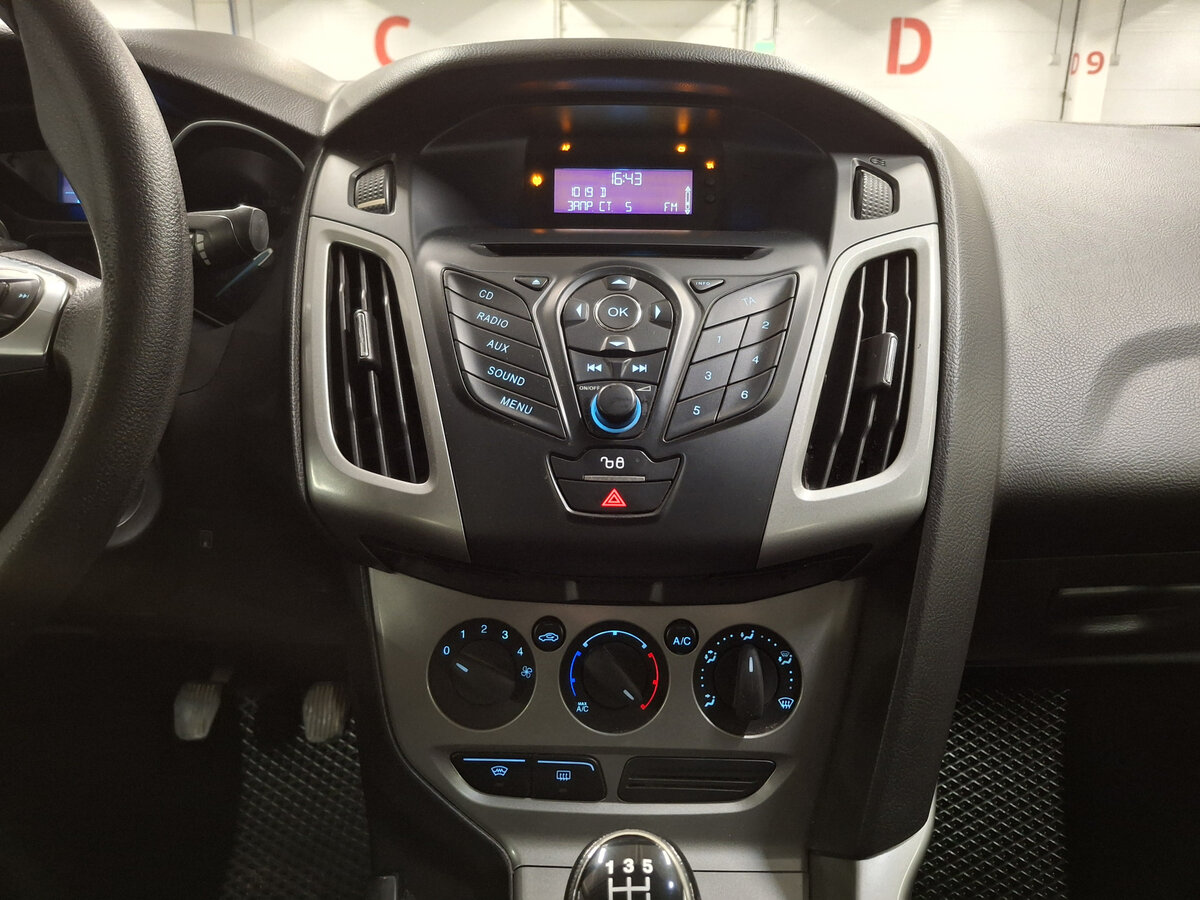 Ford Focus 2012 года с пробегом. Фото: #14