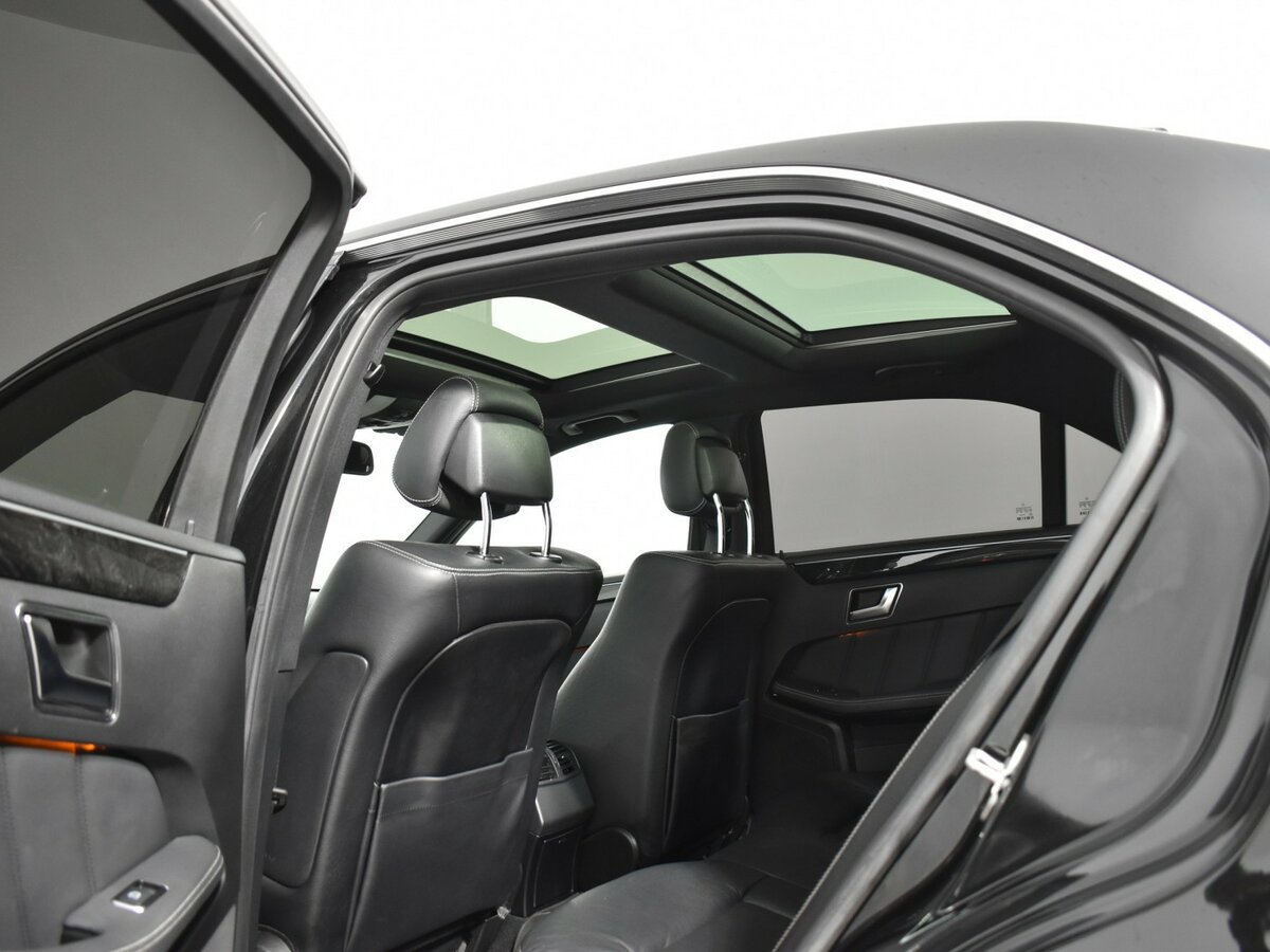 Mercedes-Benz E-Класс 2012 года с пробегом. Фото: #12