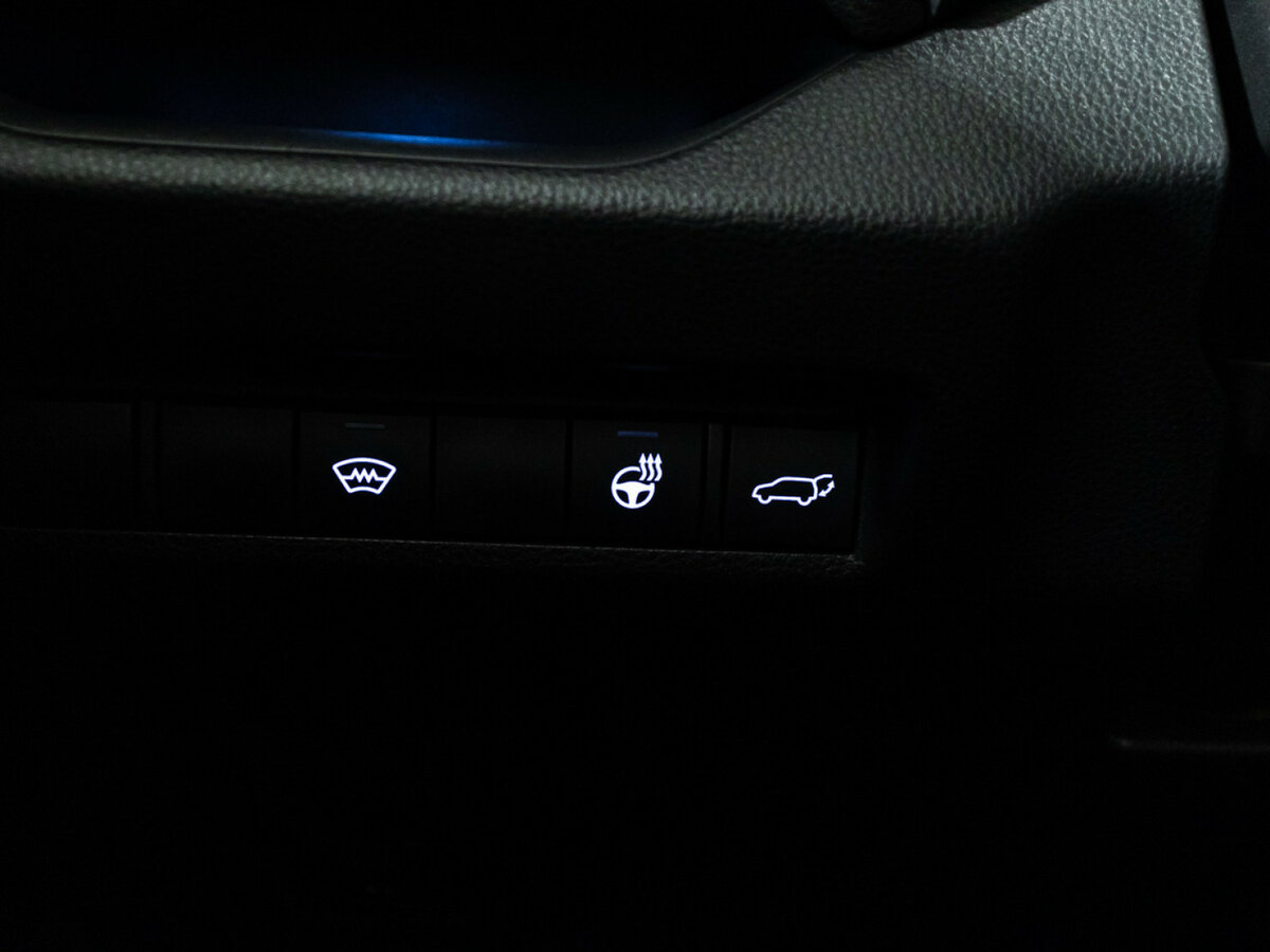 Toyota RAV4 2019 года с пробегом. Фото: #18