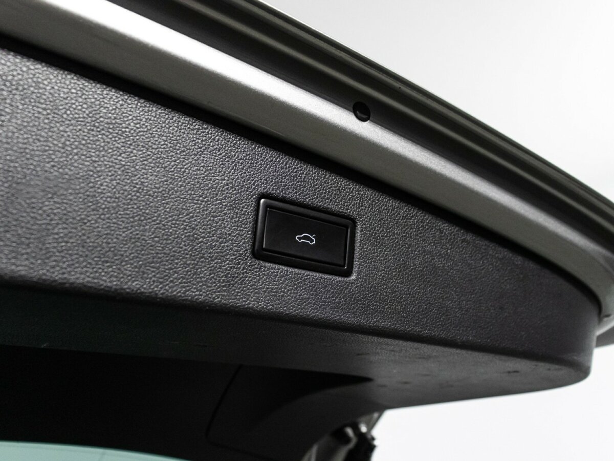 Volkswagen Tiguan 2019 года с пробегом. Фото: #19