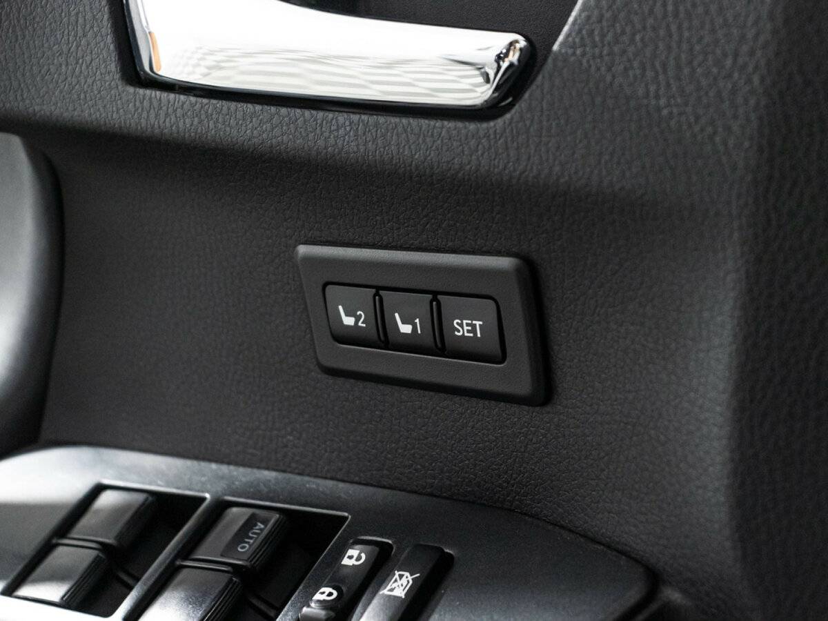 Toyota RAV4 2016 года с пробегом. Фото: #14