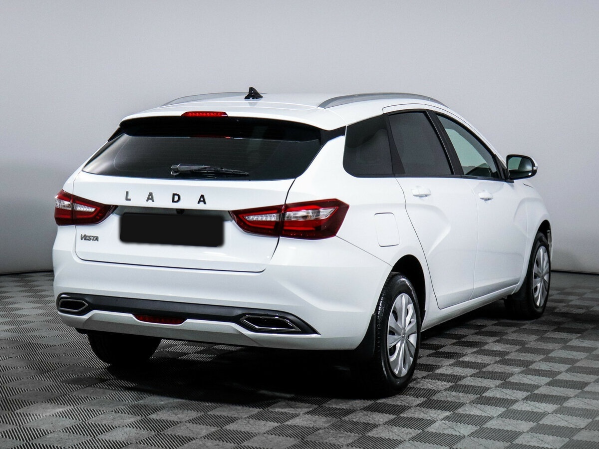 Lada (ВАЗ) Vesta 2024 года с пробегом. Фото: #3