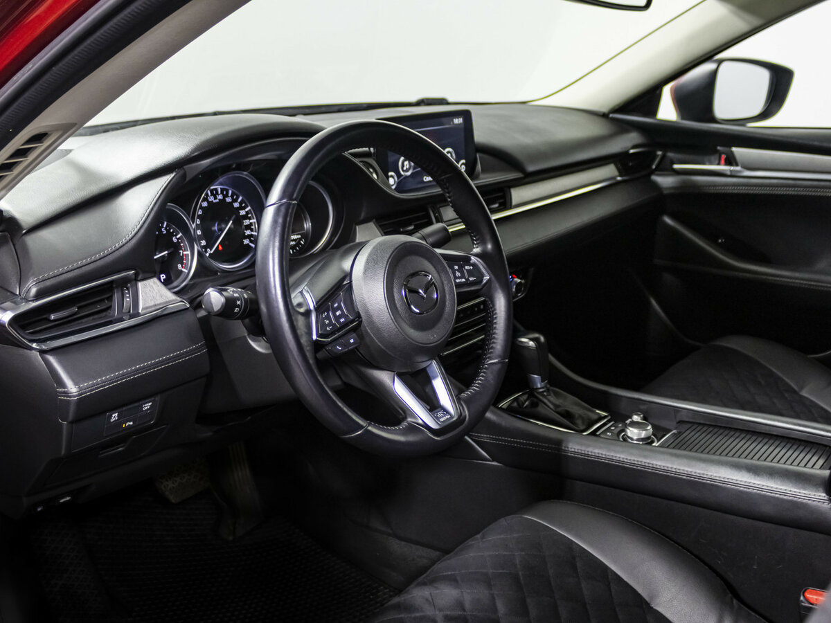 Mazda 6 2018 года с пробегом. Фото: #9