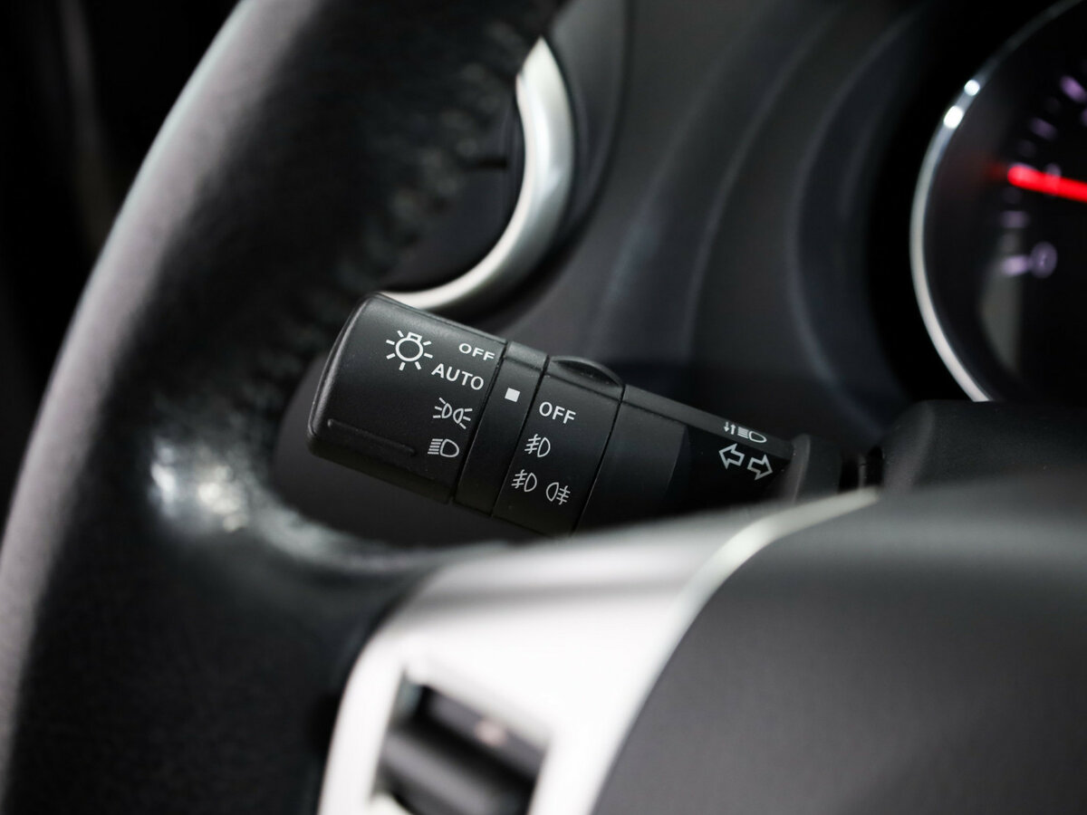 Б/У Ниссан Кашкай 2012 года. Фото: #9