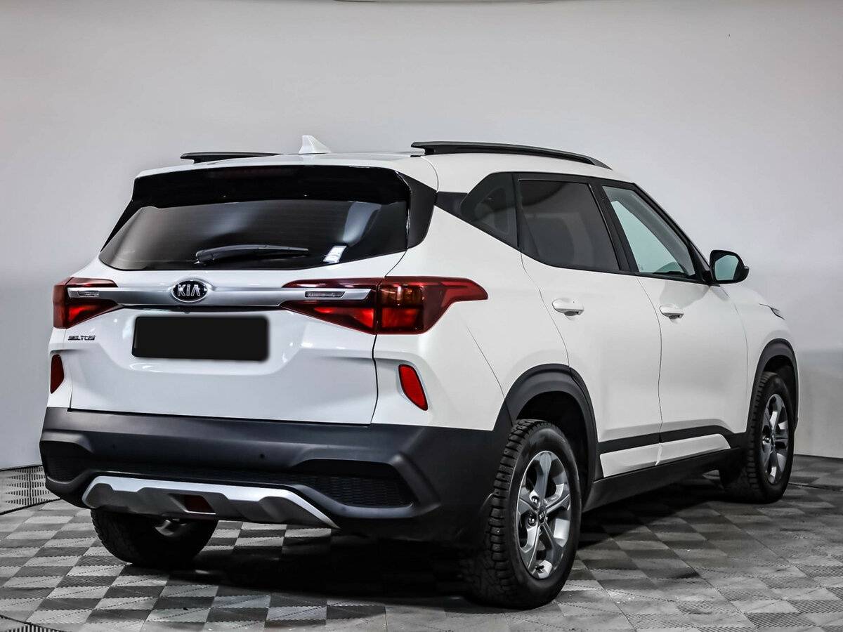 Б/У Киа Сельтос 2021 года. Фото: #3