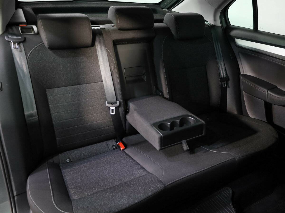 Б/У Шкода Рапид 2020 года. Фото: #23