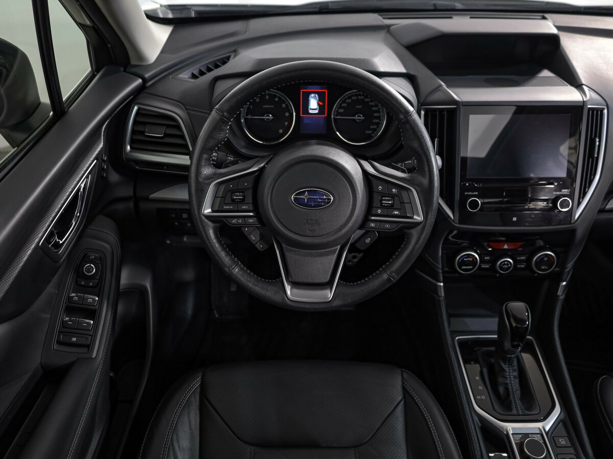 Subaru Forester 2018 года с пробегом. Фото: #10