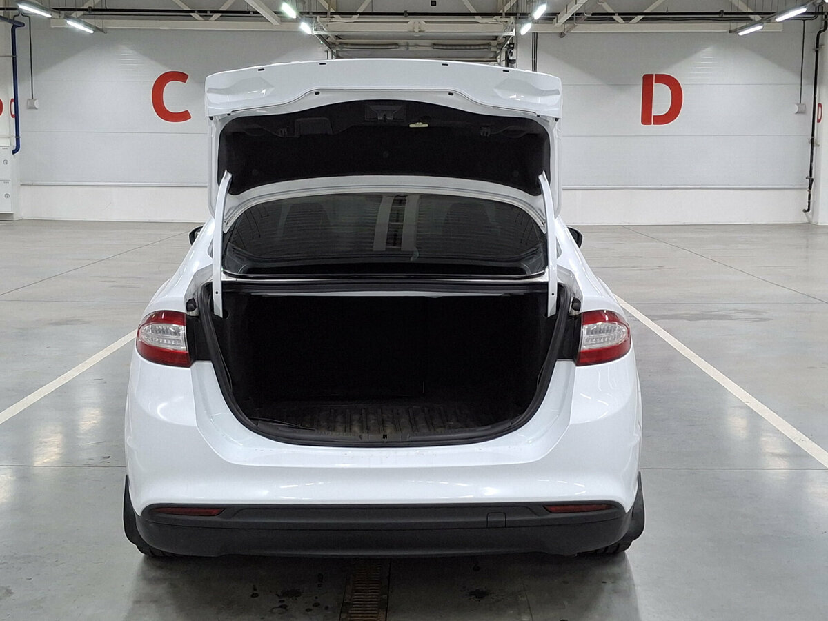 Ford Mondeo 2015 года с пробегом. Фото: #9