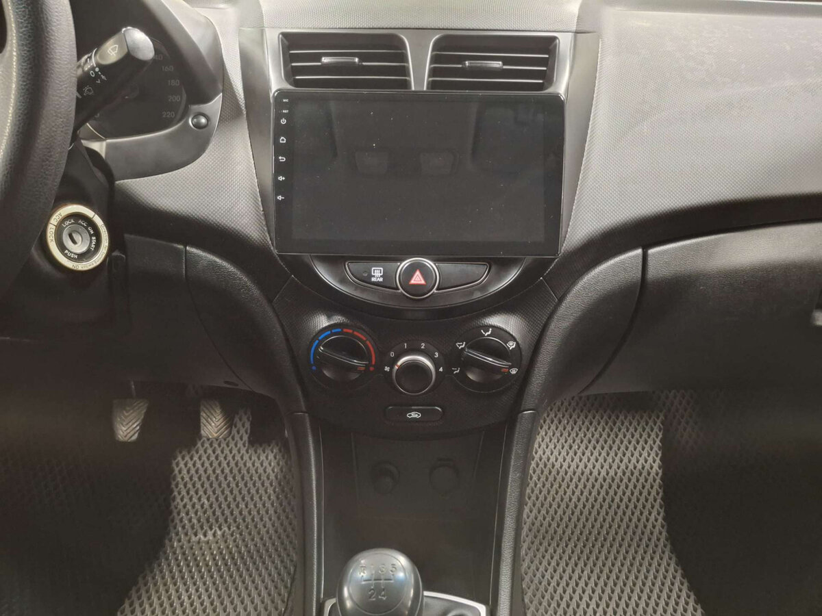 Hyundai Solaris 2016 года с пробегом. Фото: #14