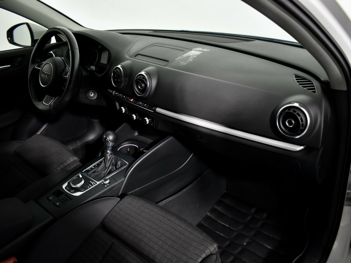 Audi A3 2016 года с пробегом. Фото: #9