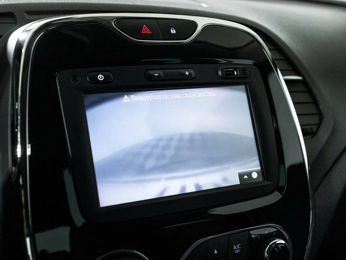 Б/У Рено Каптюр 2017 года. Фото: #12