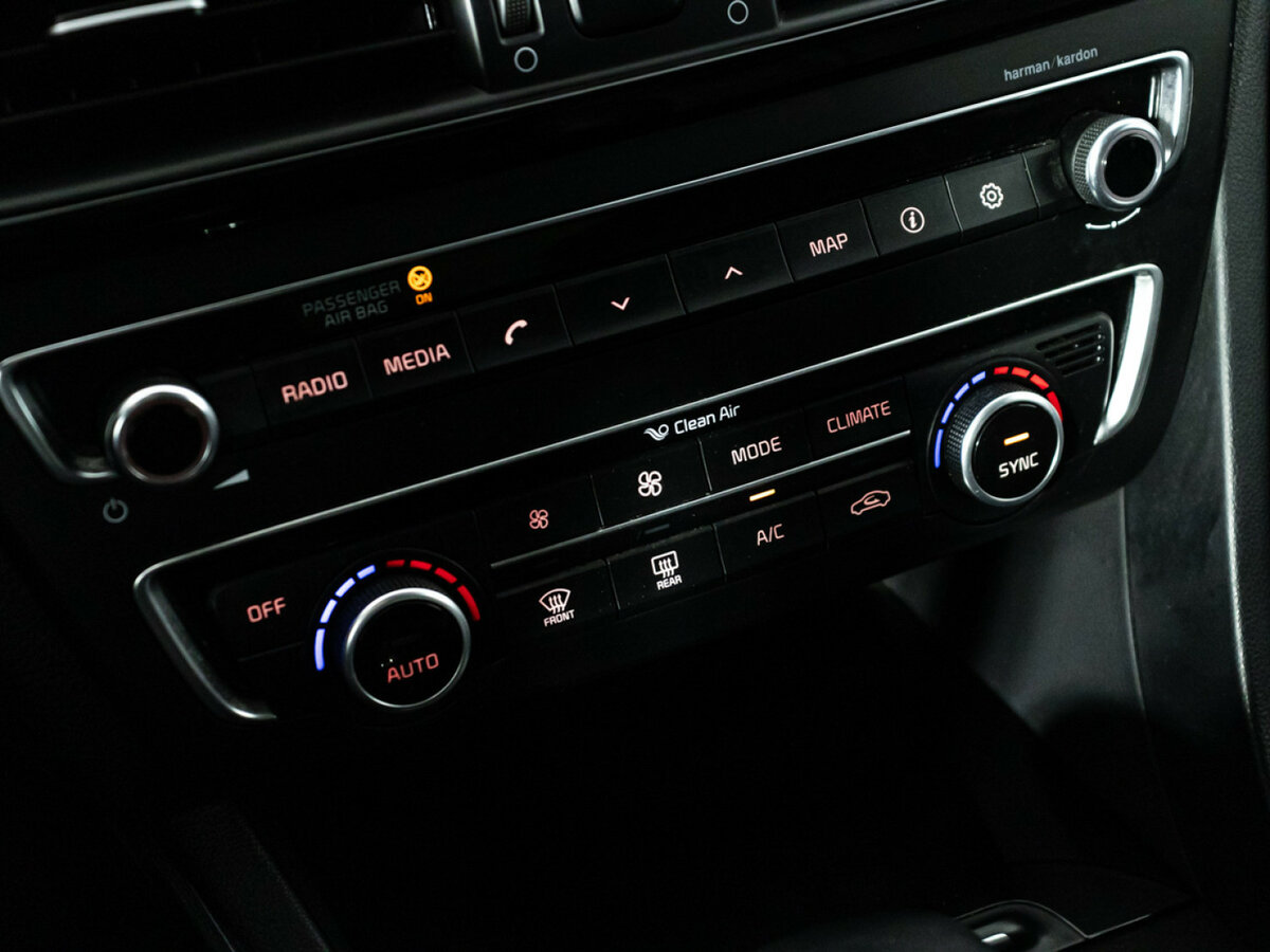 Б/У Киа Оптима 2017 года. Фото: #15