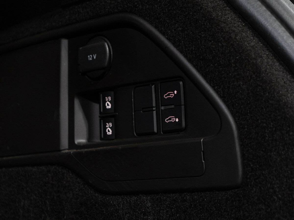 Volkswagen Touareg 2014 года с пробегом. Фото: #21