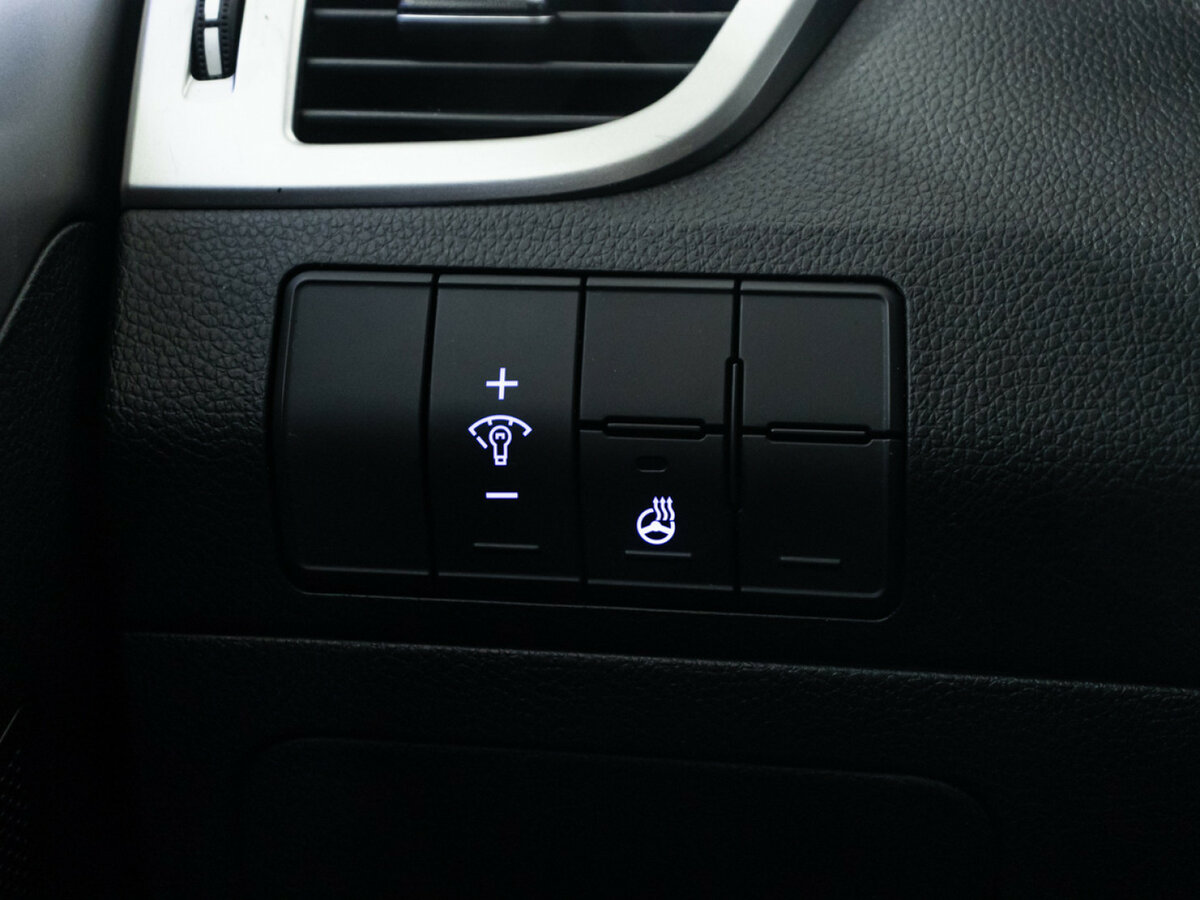 Б/У Хендай ай30 2015 года. Фото: #16