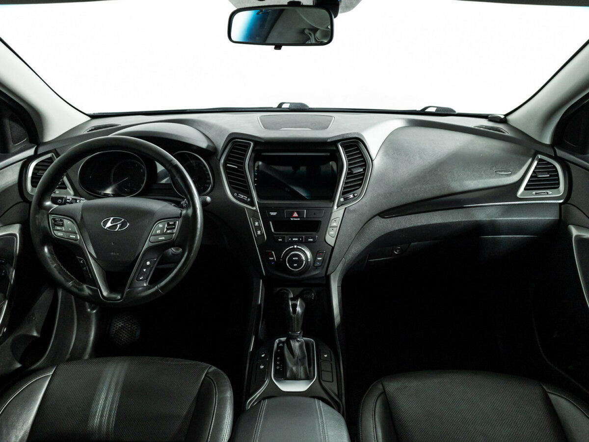 Hyundai Santa Fe 2017 года с пробегом. Фото: #10