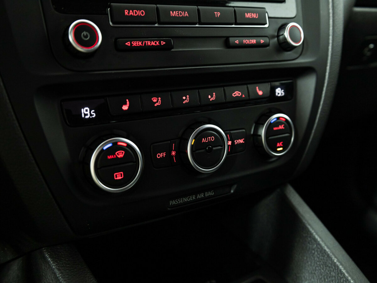 Volkswagen Jetta 2013 года с пробегом. Фото: #14