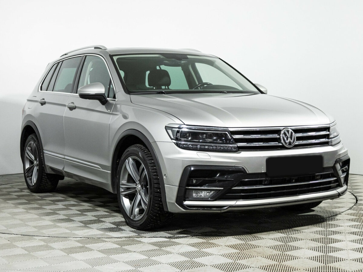 Volkswagen Tiguan 2018 года с пробегом. Фото: #2