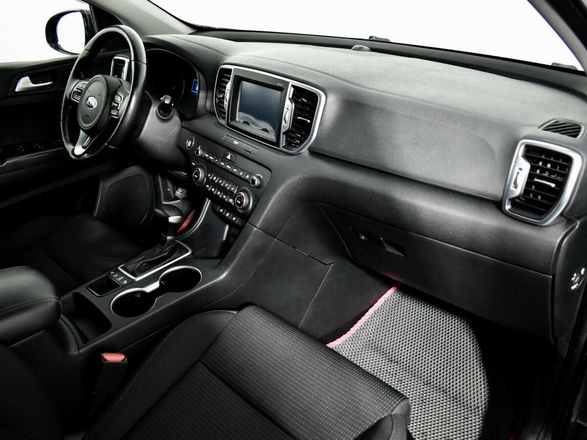 Б/У Киа Спортейдж 2017 года. Фото: #12