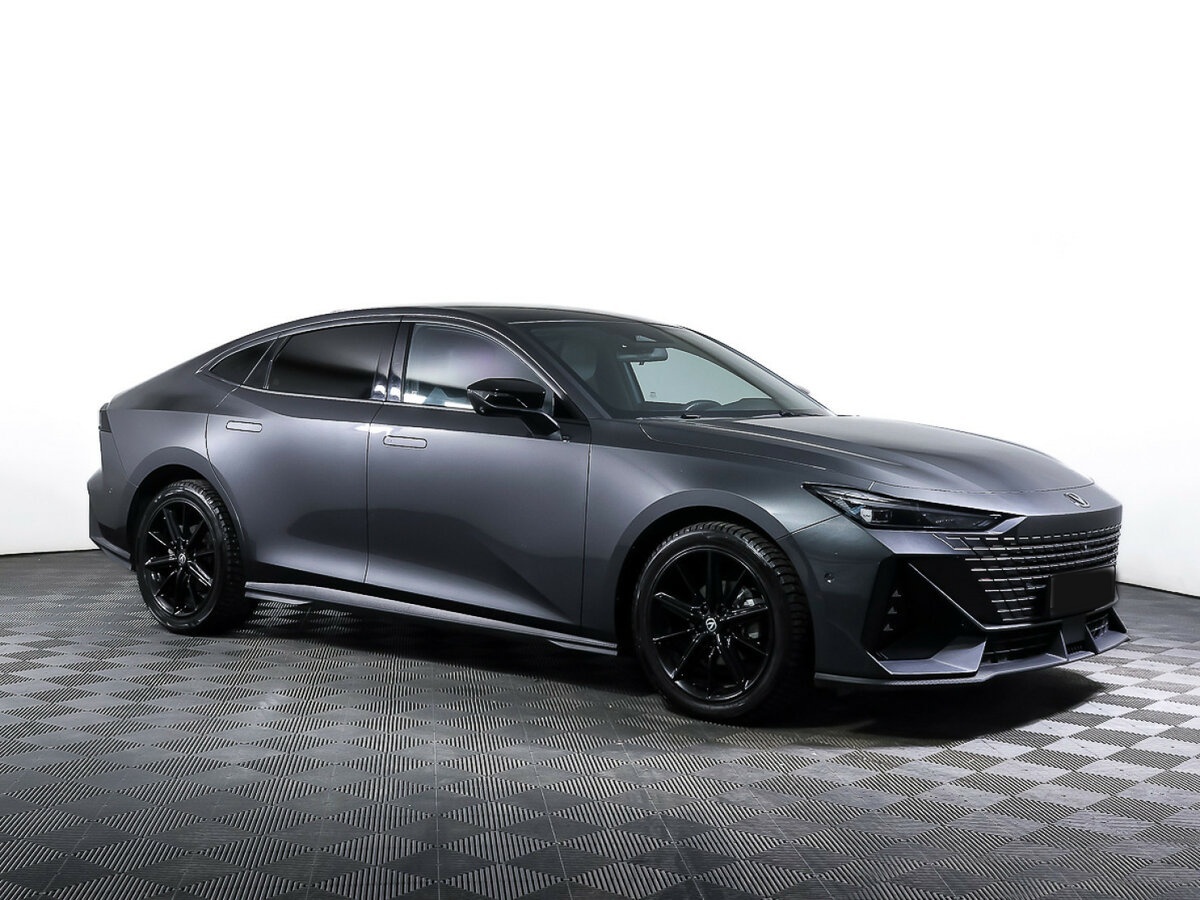 Changan UNI-V 2023 года с пробегом. Фото: #2