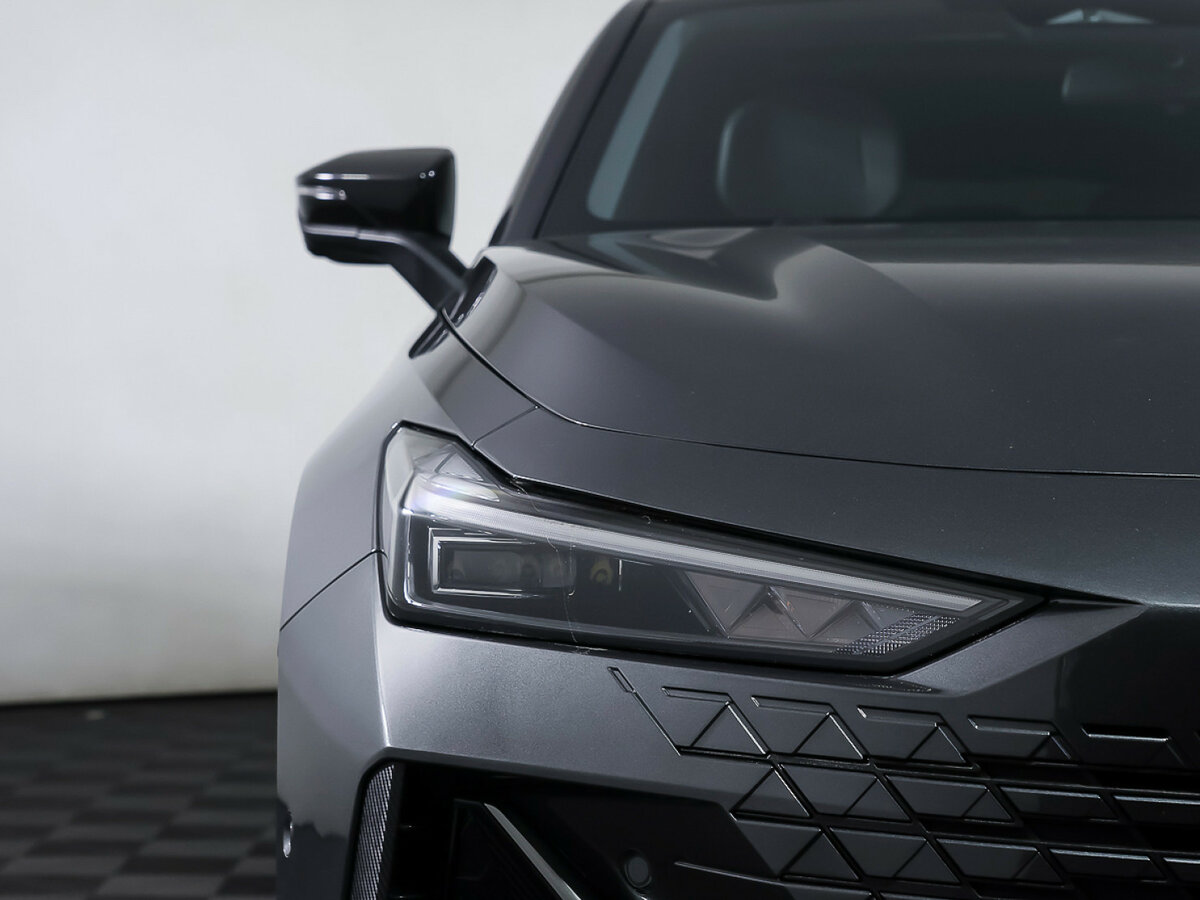 Changan UNI-V 2023 года с пробегом. Фото: #23