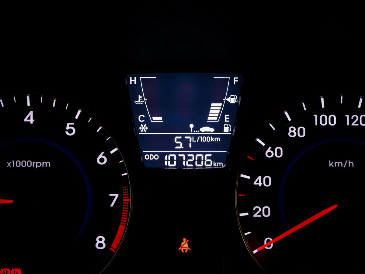 Б/У Хендай Солярис 2013 года. Фото: #8